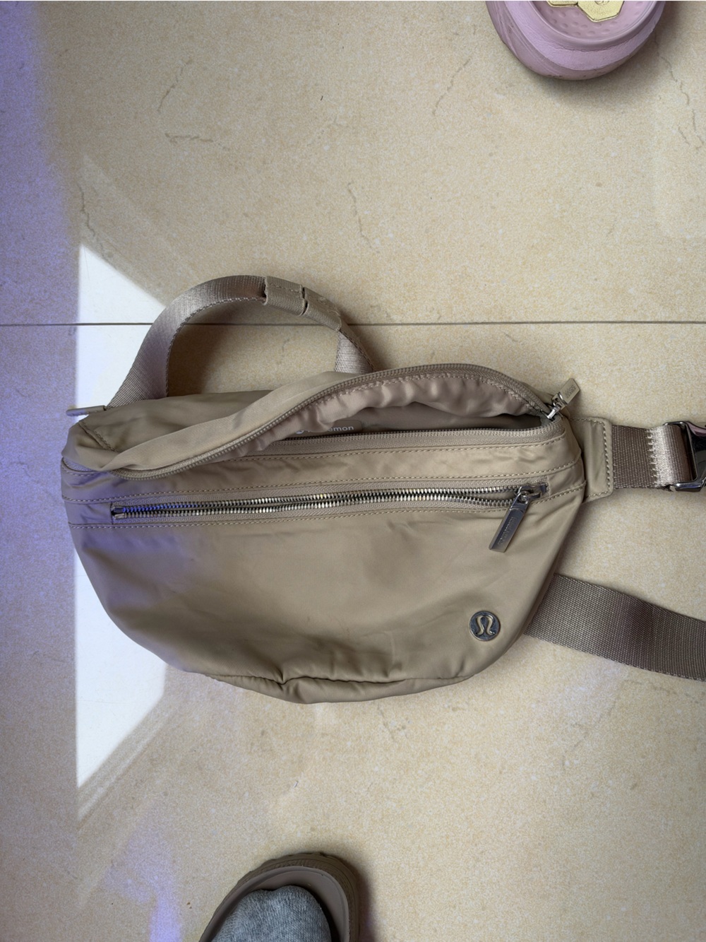 lululemon athletica Olive/Taupe Men's Sling Belt Bag
